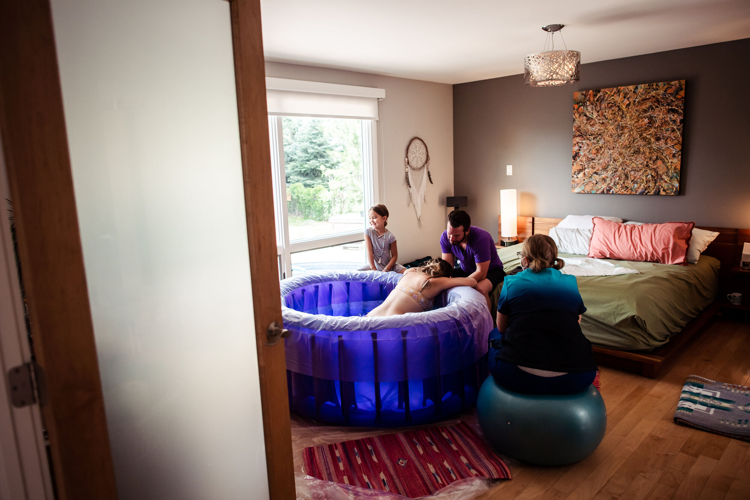 Accoucher à domicile, quels avantages ?